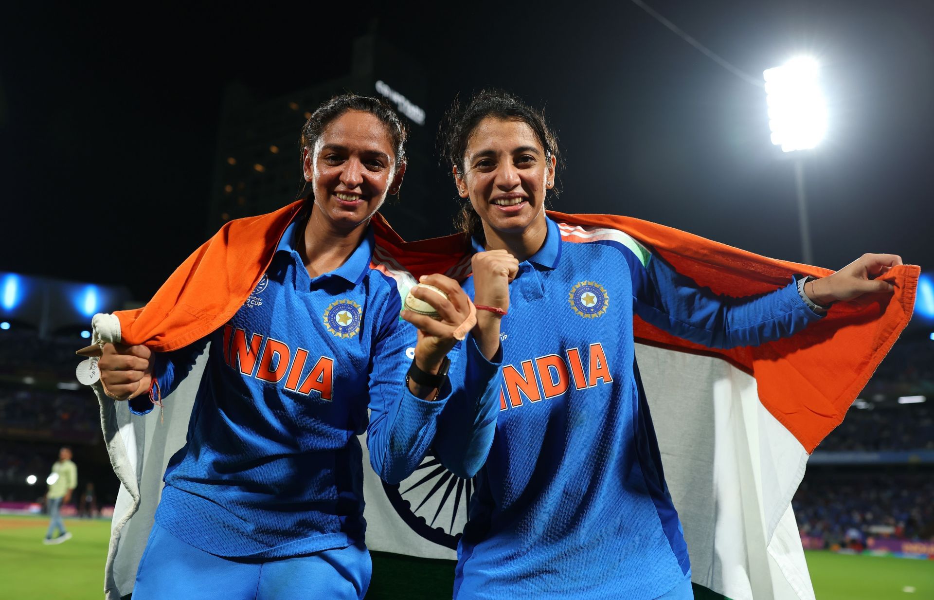 Harmanpreet Kaur and Smriti Mandhana celebrate after the final. (Credits: Getty)