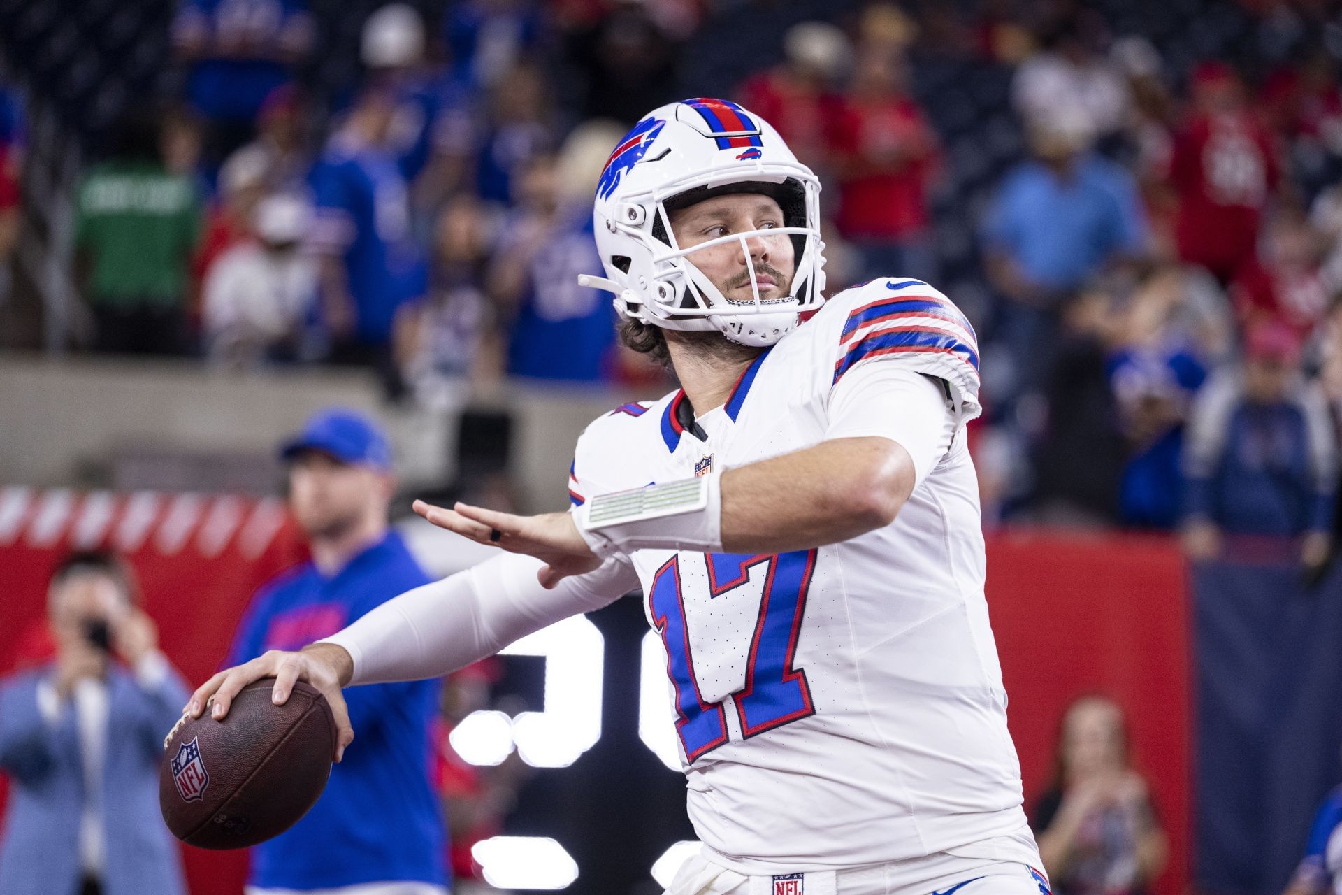 Buffalo Bills QB Josh Allen - Source: Getty