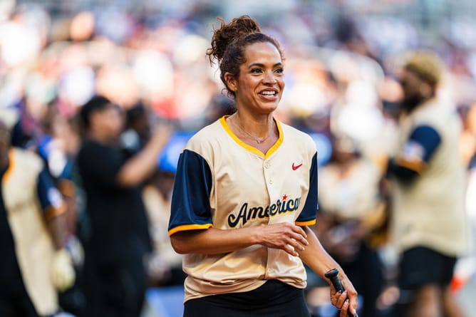 "Yikes. Awful hire": Analyst sounds off on Elle Duncan joining Netflix to lead sports coverage