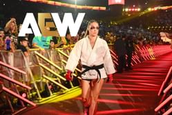 Ronda Rousey sends a message to major AEW star following a gruesome Blood and Guts match