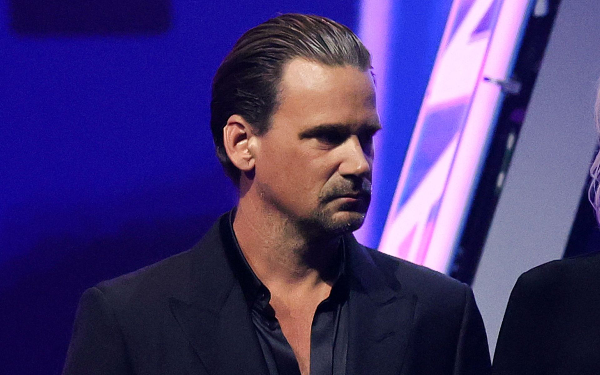 Sean Stewart (pictured) during the life time achievement award ceremony for his father at the American Music Awards. [Image courtesy: Getty Images]