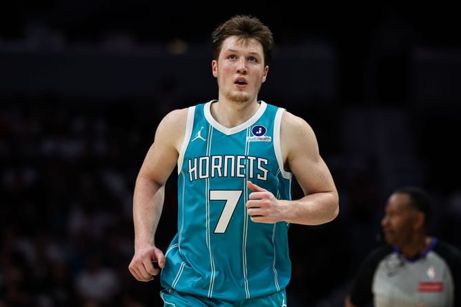 "He's shooting the s**t out of the ball"- Clippers $39 Million Star Lauds Kon Knueppel's Lights-Out Shooting Showcase Against Clippers