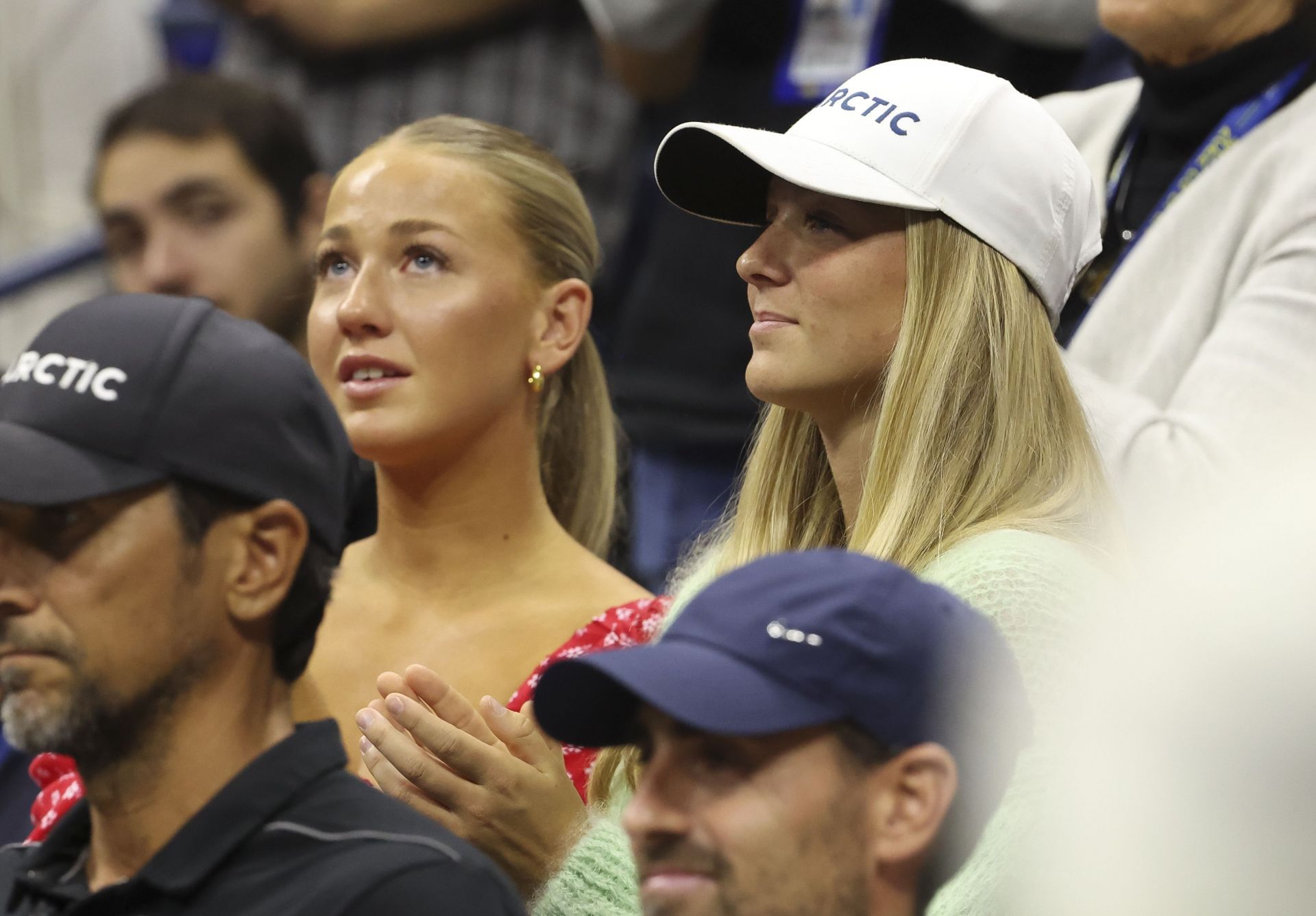Casper Ruud&#039;s sisters at the 2022 US Open - Day 14 - Source: Getty