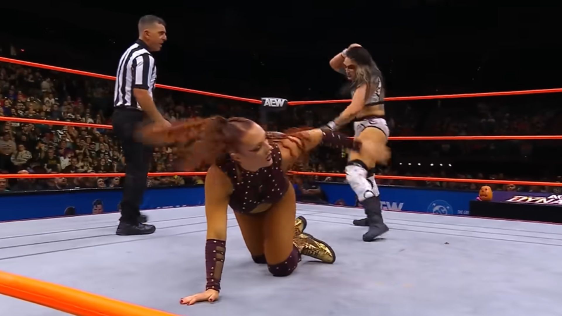 Kamille vs Kris Statlander on AEW Dynamite [Image via All Elite Wrestling on YouTube]