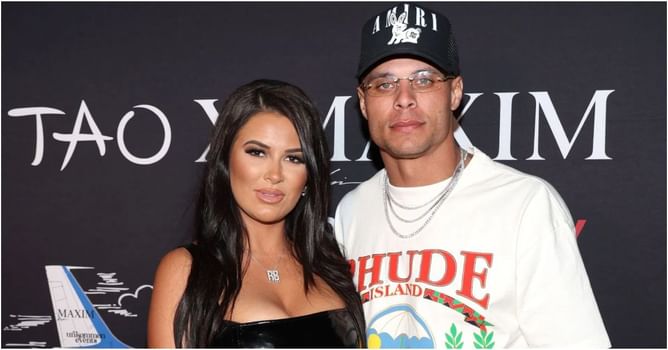 “Only 0.1-5.5% have it”: Jordan Poyer's wife Rachel Bush drops towel mirror selfie with cheeky fun fact