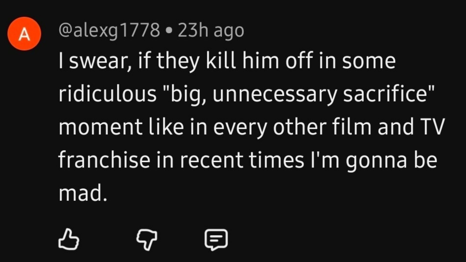 Screenshot of the comment section (Image via YouTube/extratv)