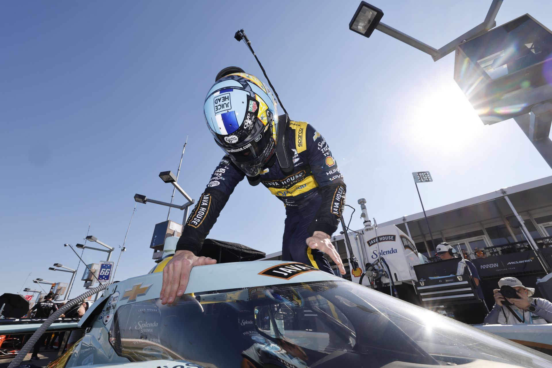 Alexander Rossi at the 2025 IndyCar Borchetta Bourbon Music City Grand Prix - Source: Getty