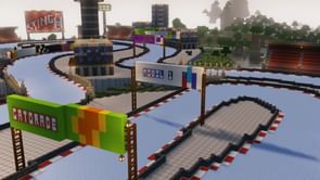 Minecraft player showcases impressive ice boat racing track