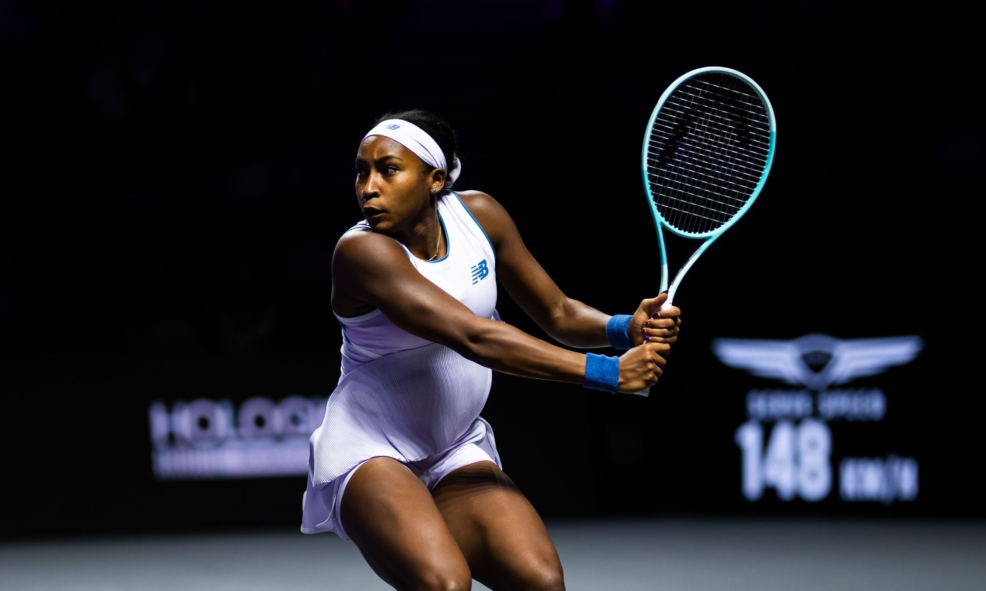 Coco Gauff in action at the 2025 WTA Finals (Source: Getty)