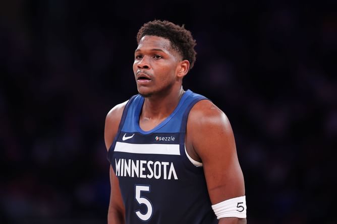 Minnesota Timberwolves Injury Update: Anthony Edwards' Health Scare Resurfaces as 4 Players Listed vs. Jazz (2025 NBA Cup, Nov. 7)