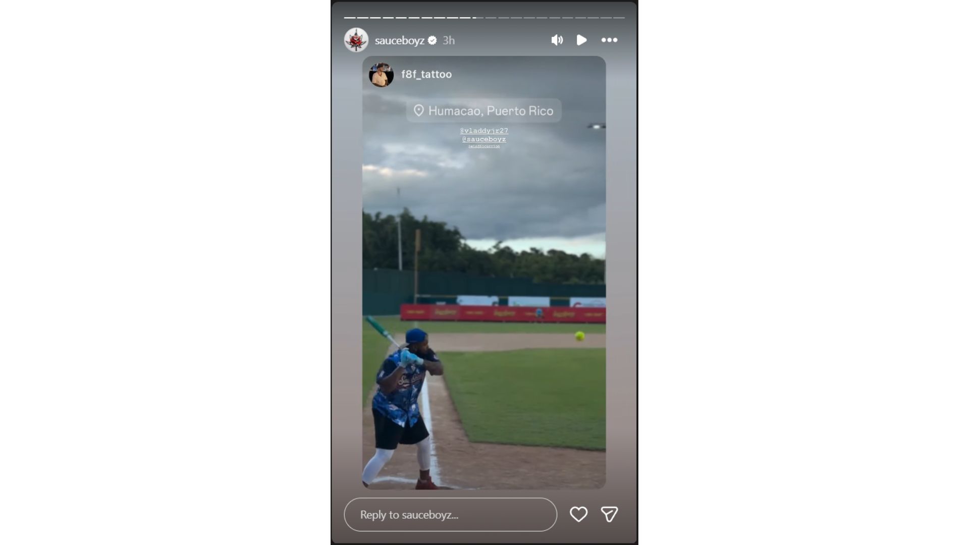 Vladimir Guerrero taking part in the Home Run Debery at Sauce Giving 2025 (Source: Instagram @sauceboyz)