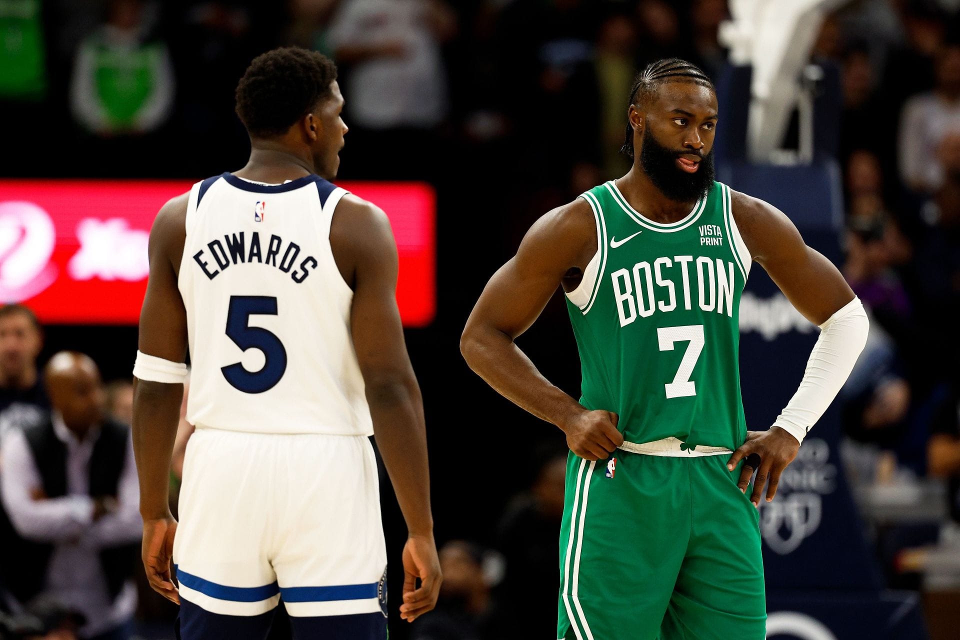 "Hit him with a mini-sota" - NBA Fans React as Jaylen Brown Trolls Anthony Edwards with 'Too small' Gesture as Celtics Star Drops 19 pts in 1st Qtr