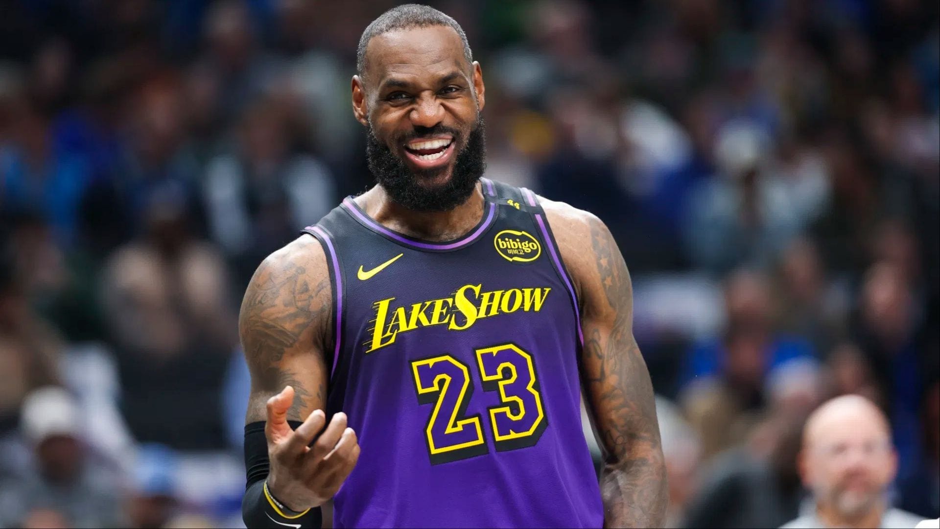 LeBron James Delights Lakers Fans With Heartfelt Gesture for Luka Doncic Amid "Chemistry Destroyer" Narrative