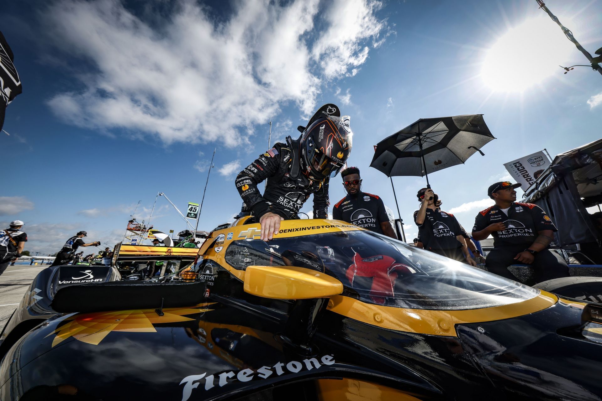 Santino Ferrucci at the 2025 IndyCar Series Snap-On Milwaukee Mile 250 - Source: Getty