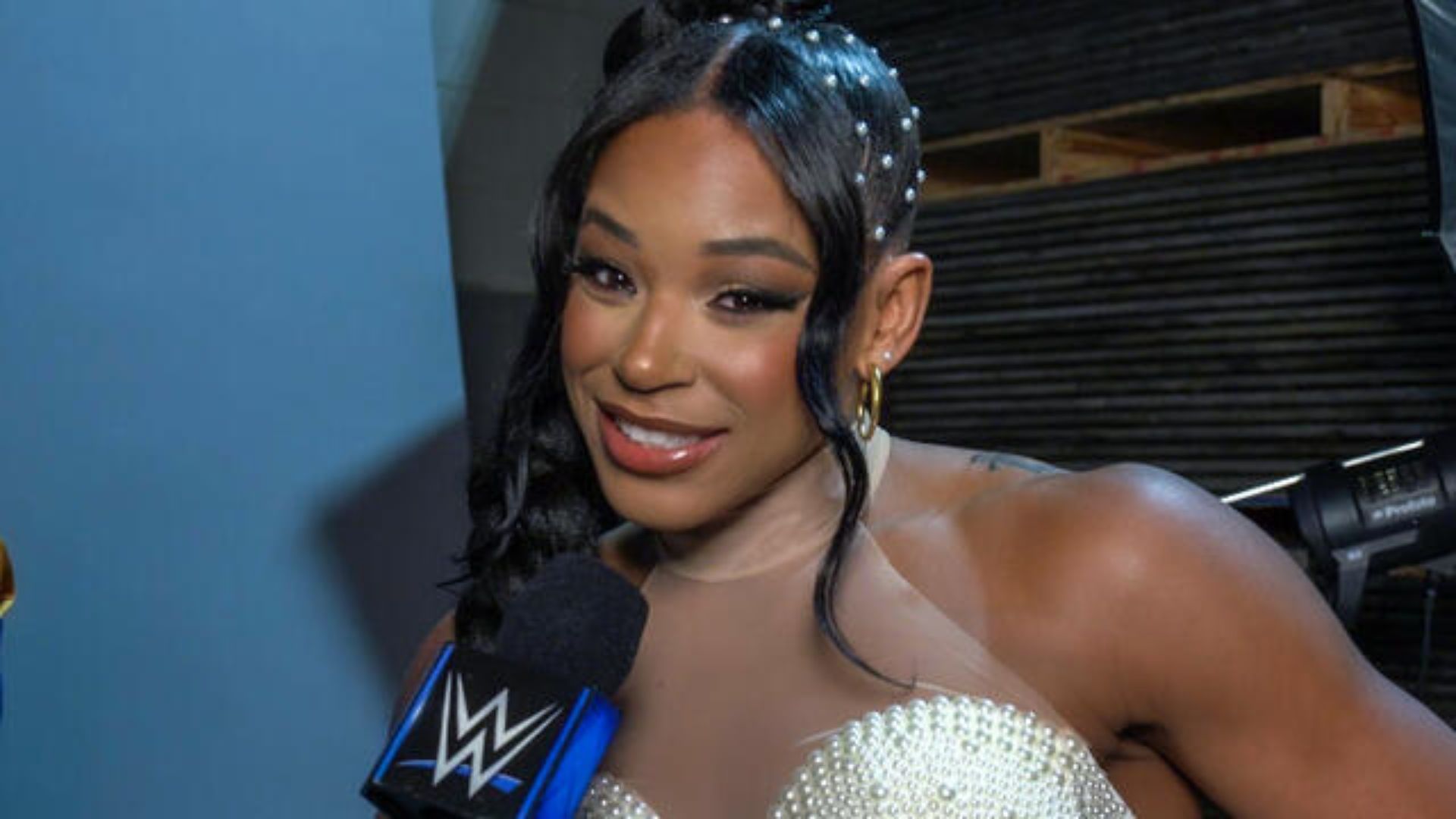 Bianca Belair backstage in WWE [Image Credits: WWE.com]