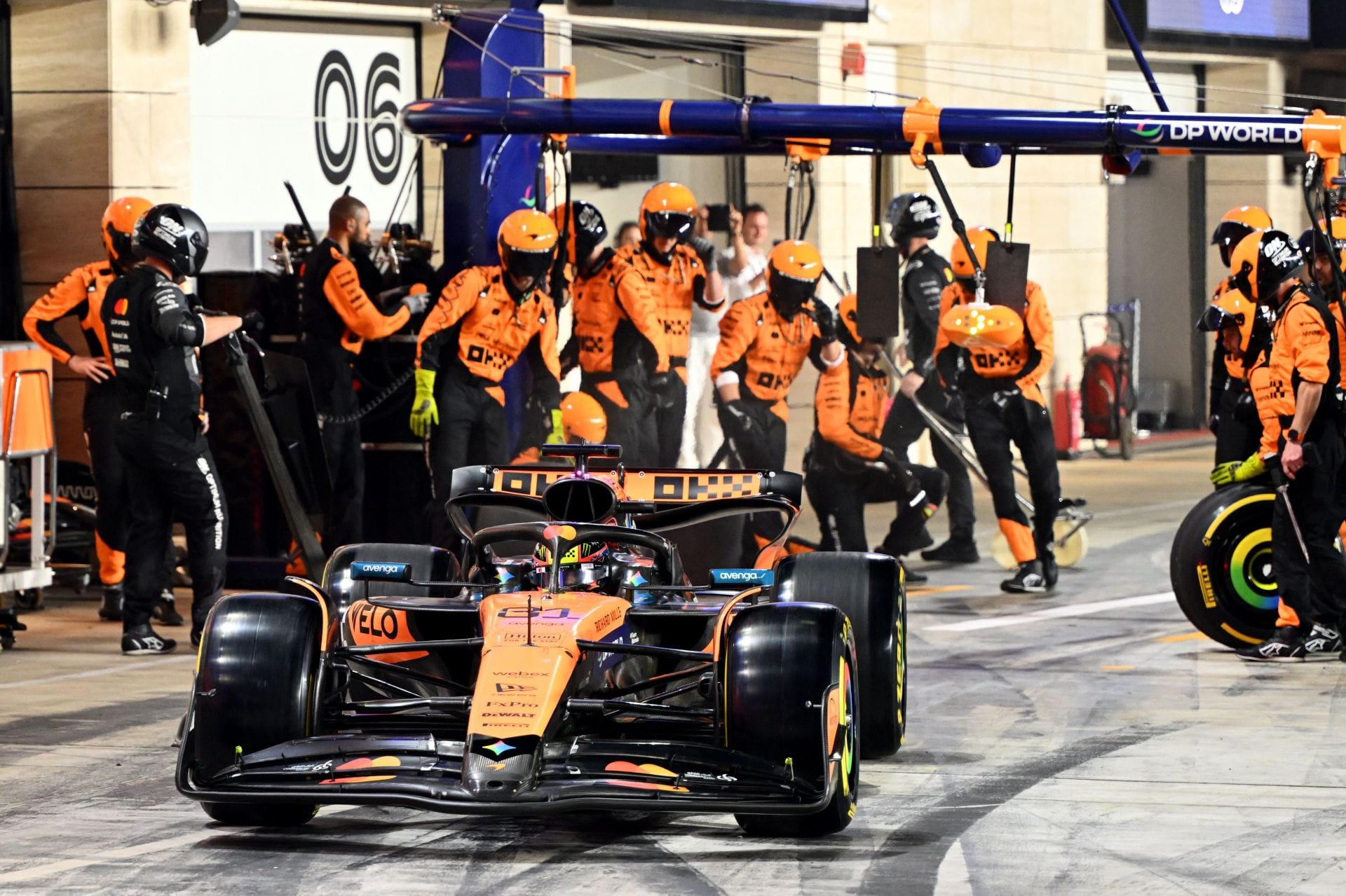 Fans react to McLaren's disastrous strategy for Oscar Piastri and Lando Norris 1 Oscar Piastri during the Qatar Grand Prix - Source: Getty