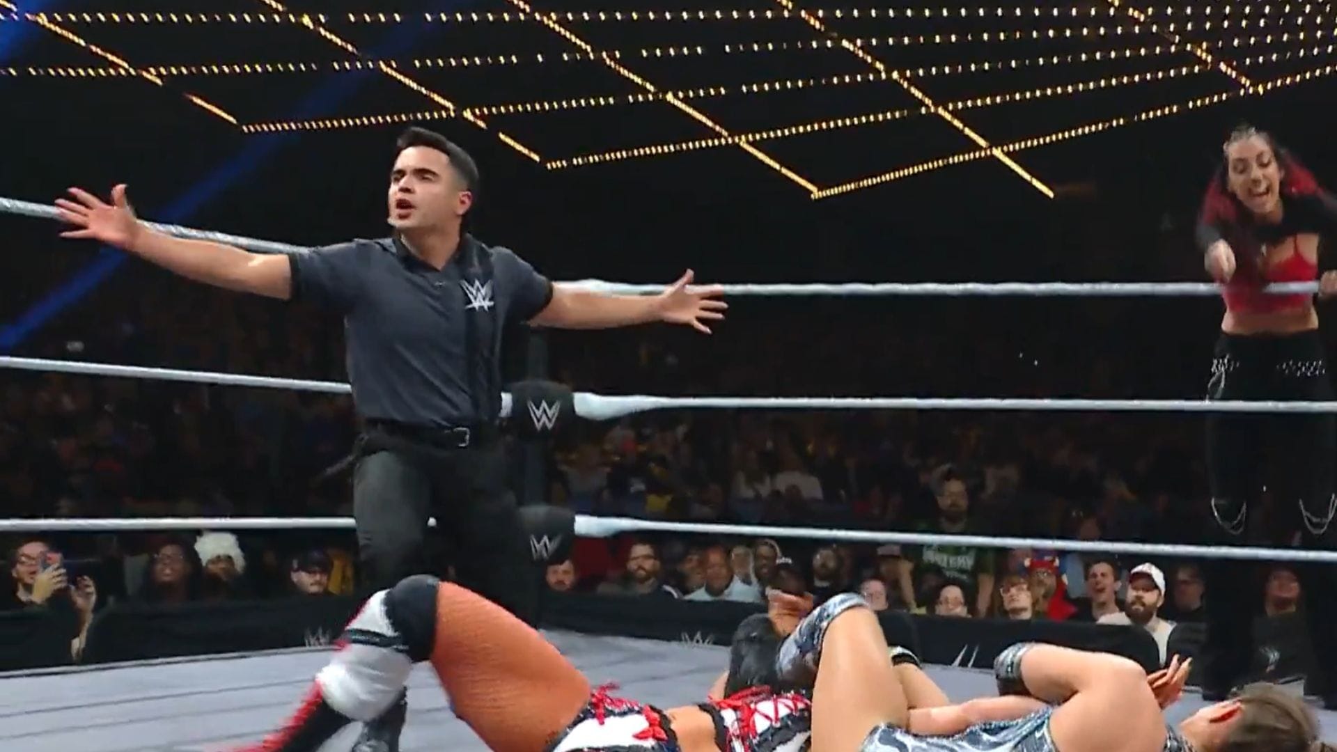 A WWE official used his power without hesitation [Image Credits: WWE