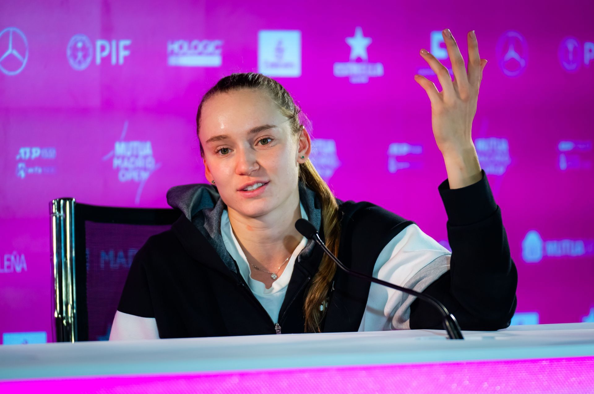 Elena Rybakina during a press conference at the 2024 Madrid Open (Source: Getty)