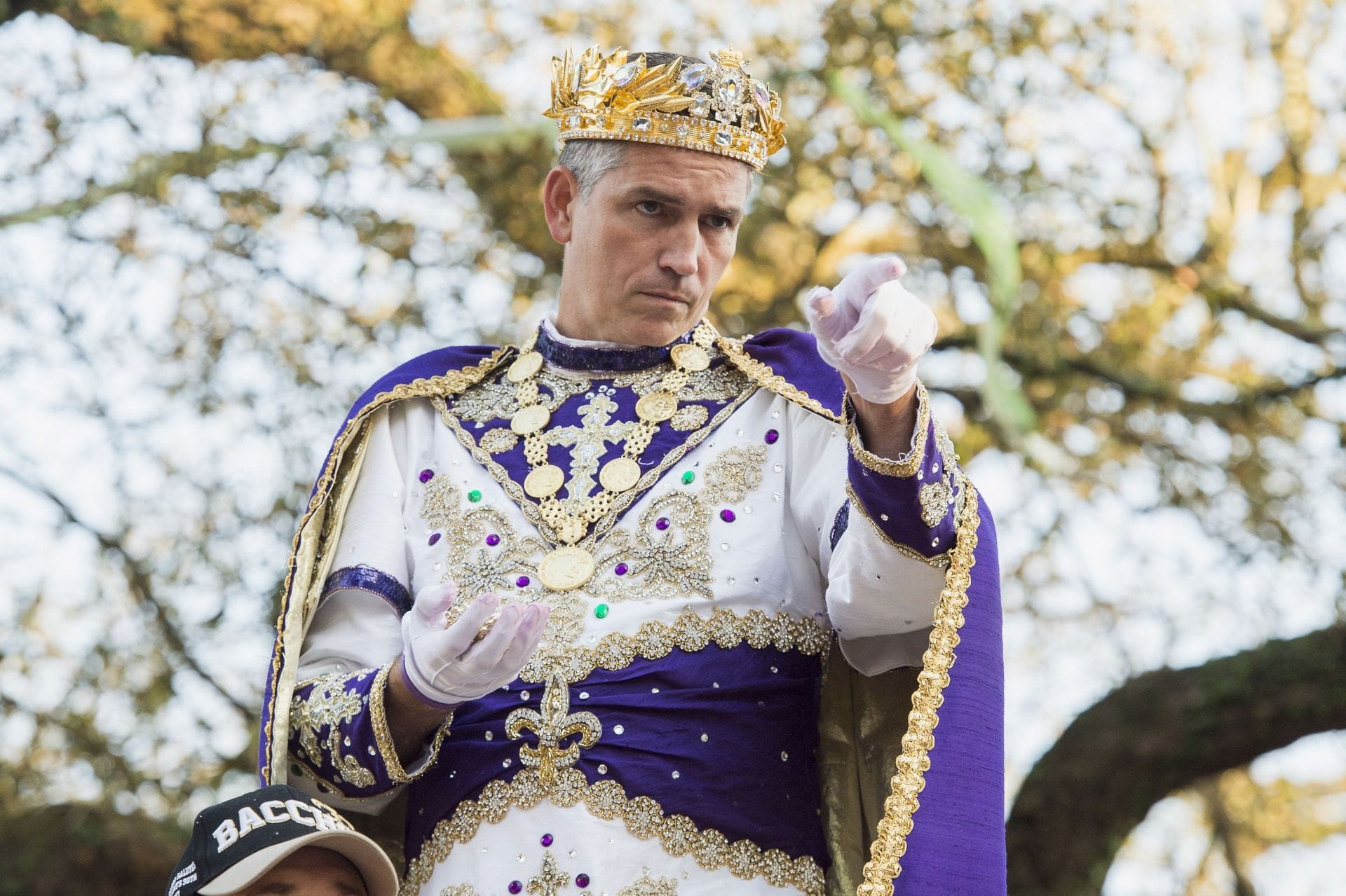 Jim Caviezel at Mardi Gras 2017 (Image via Getty)