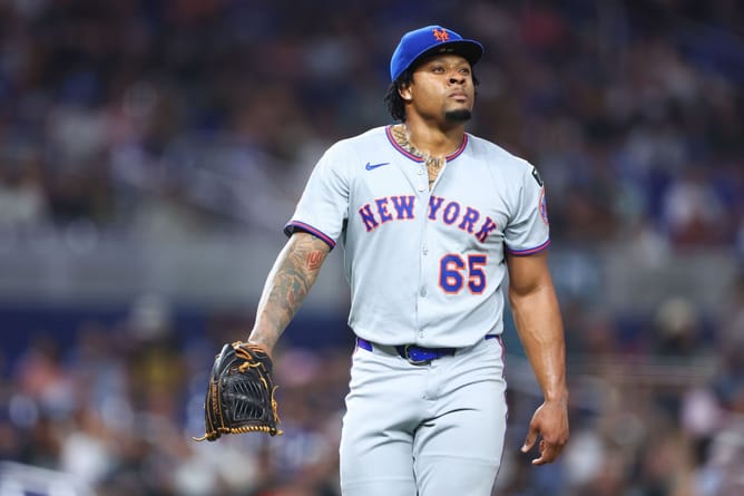 "Pirates making more moves than Yankees" - Fans fume as $1.35B franchise lands Gregory Soto on one-year deal