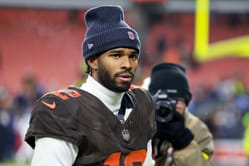 "Why no one likes this bum": NFL fans rip Shedeur Sanders for "taunting" Jeffery Simmons moments before the Browns lost to the Titans