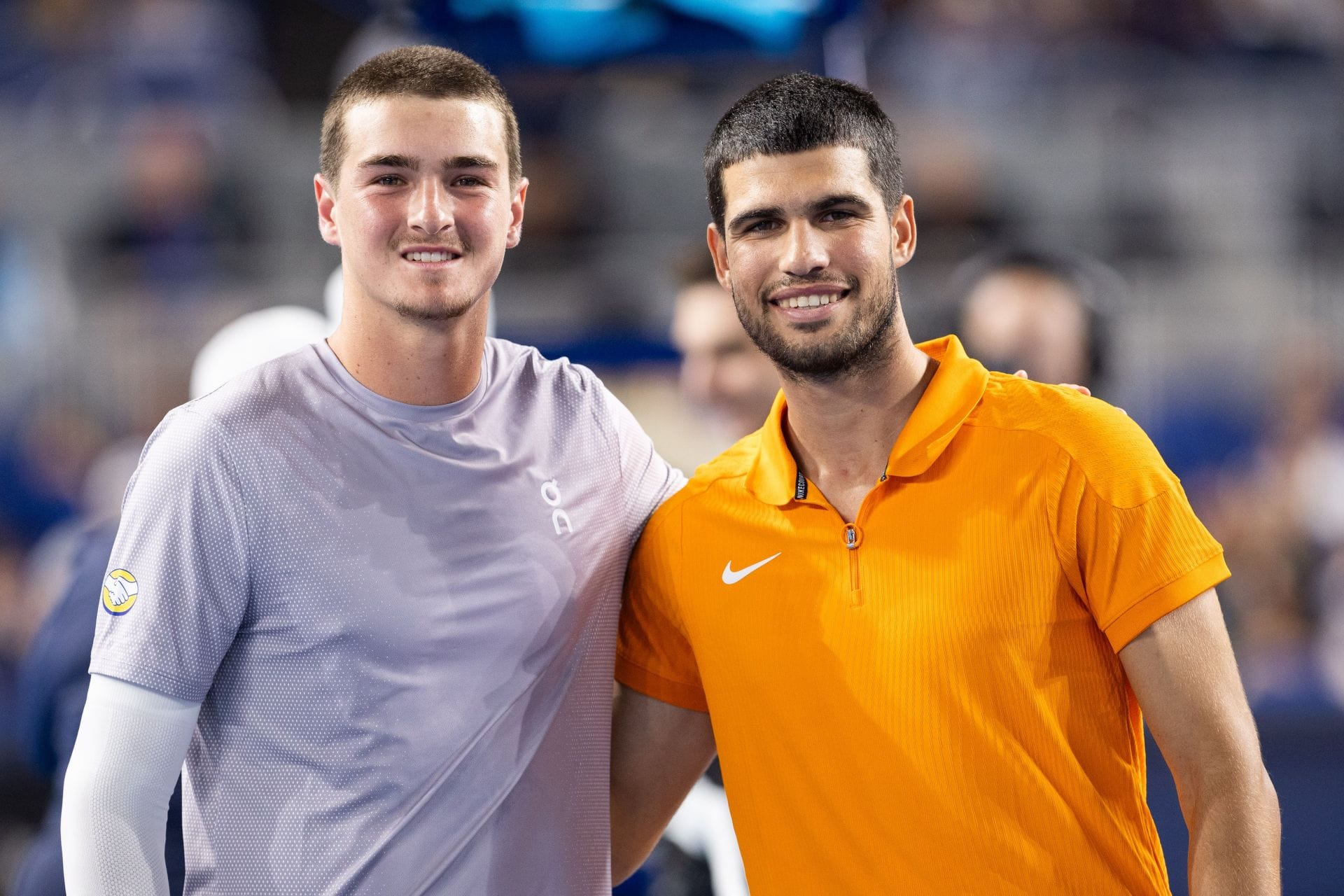 Joao Fonseca (vľavo) a Carlos Alcaraz (vpravo) na Miami Invitational 2025 (zdroj: Getty)