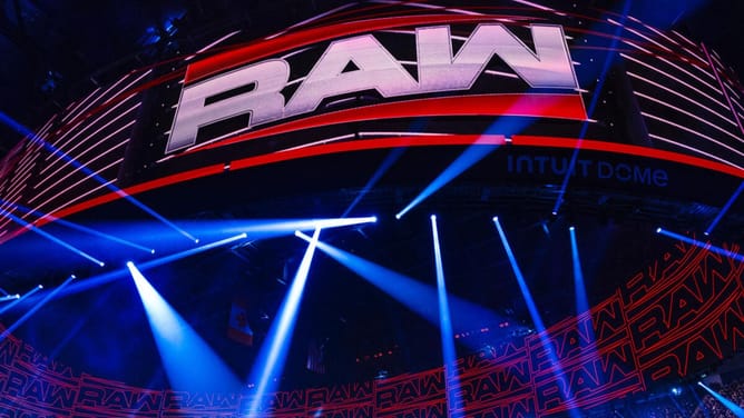Former WWE Tag Team Champions return to RAW after 77 days; lose massive title match