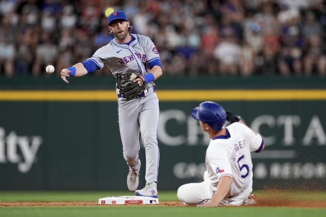 MLB Trade Rumors: Corey Seager enters trade buzz, Jeff McNeil sparks rumors in Mets’ offseason shakeup