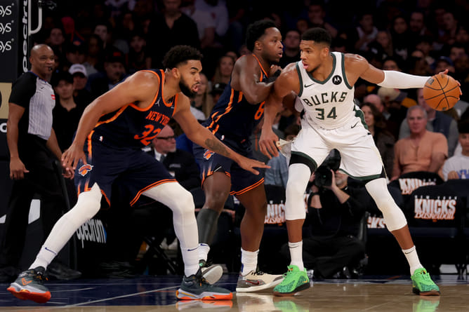 5 Players Knicks Might Trade in Giannis Antetokounmpo Sweepstakes
