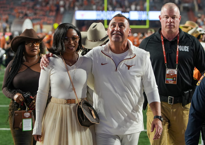 IN PIC: Steve Sarkisian’s wife Loreal Sarkisian dons elegant, high-slit dress for charity event days after attending Texas vs. Texas A&M clash