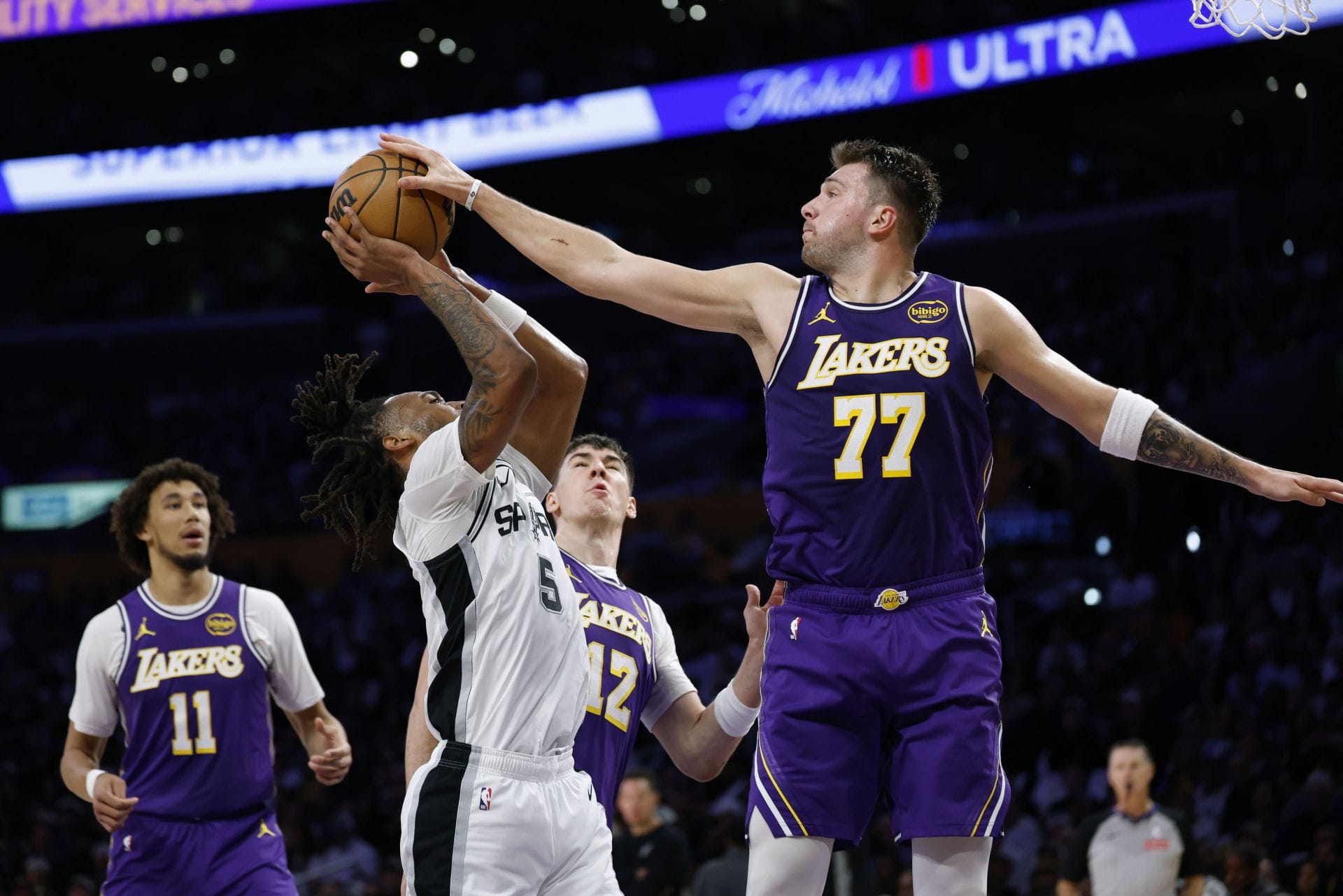 San Antonio Spurs v Los Angeles Lakers - Source: Getty