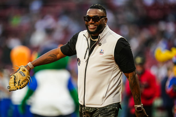 "Explain David Ortiz, Mike Piazza" - Fans erupt as MLB insider fuels fire over HOF's hardline stance on “steroid cheats”