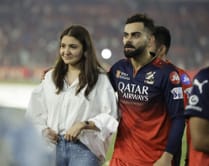 Virat Kohli arrives at Delhi's IGI Airport with Anushka Sharma amid IND vs SA 2025 T20Is [Watch]