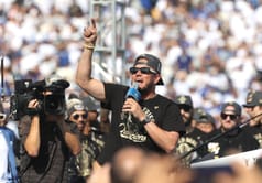 “It’ll end where it started” - Fans go wild as Miguel Rojas posts emotional 3-peat World Series message after $5.5M deal