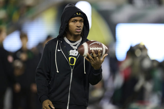 Dakorien Moore drops 1-word reaction as Oregon star WR gets named On3’s True Freshman All-American