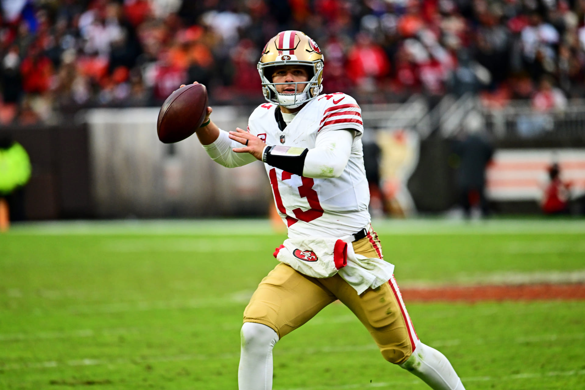 NFL: San Francisco 49ers at Cleveland Browns - Source: Imagn