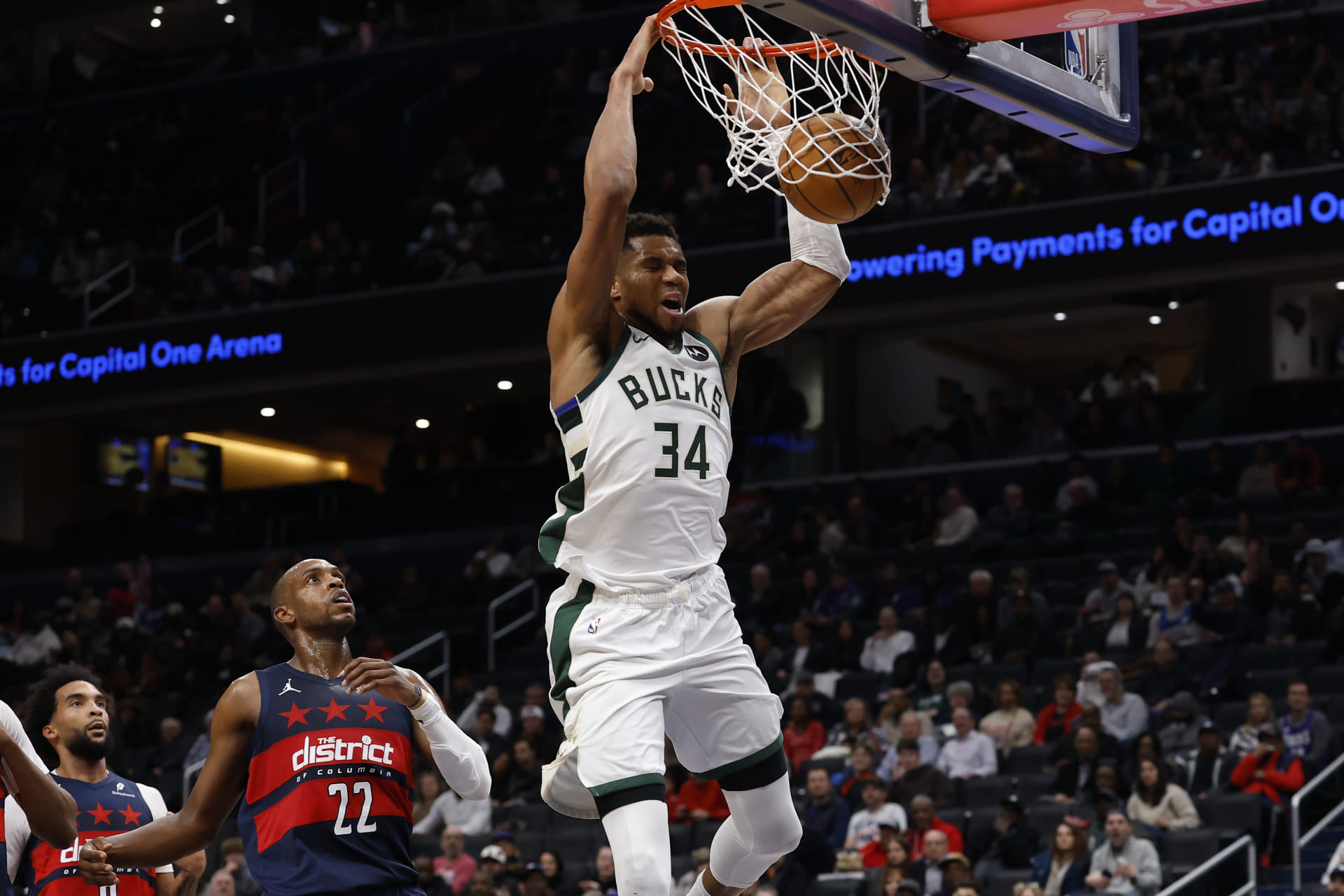 Giannis Antetokounmpo Seemingly Pledges Loyalty to Bucks With Social Media Activity Amid Raging Trade Rumors