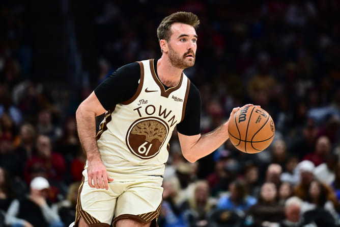 "Cavs Really Lost to Mr. Beast": NBA Fans React to Pat Spencer's Career Night as Warriors PG Wins Game Without Steph Curry and Others