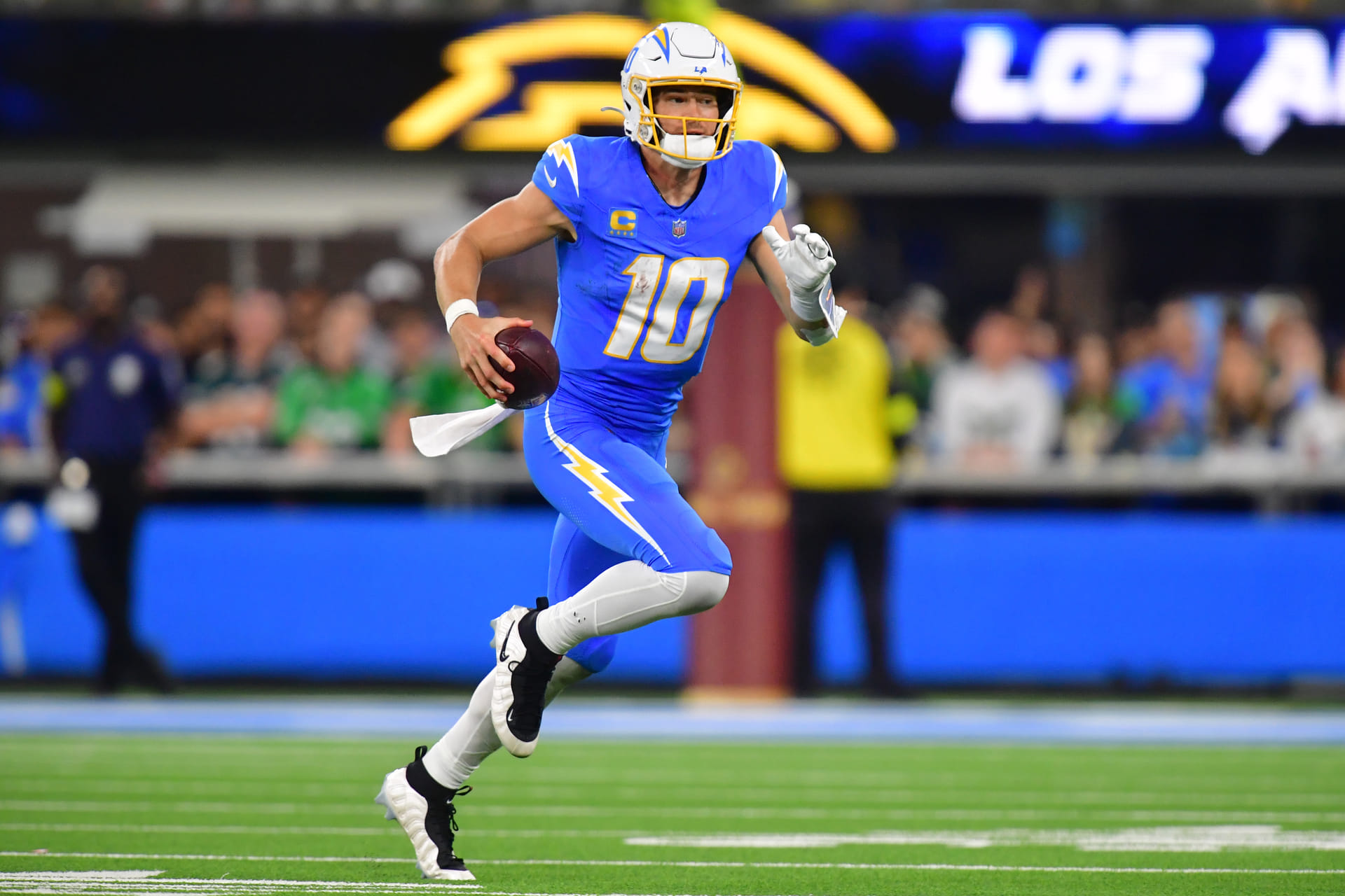 NFL: Los Angeles Chargers QB Justin Herbert - Zdroj: Imagn