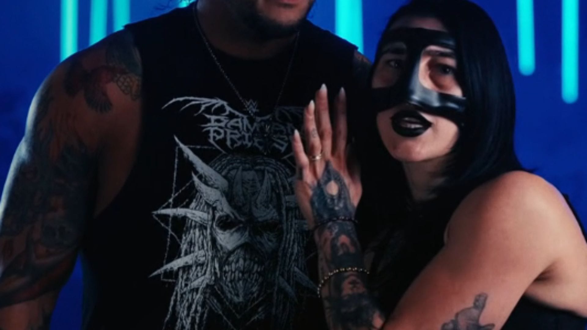 They are back together (Credit: WWE SmackDown)