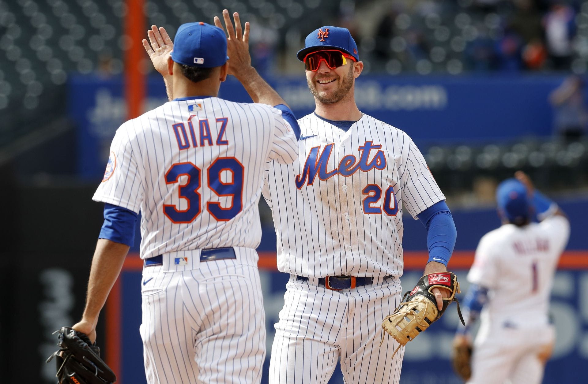 Edwin Diaz (L), Pete Alonso (R) - Source: Getty