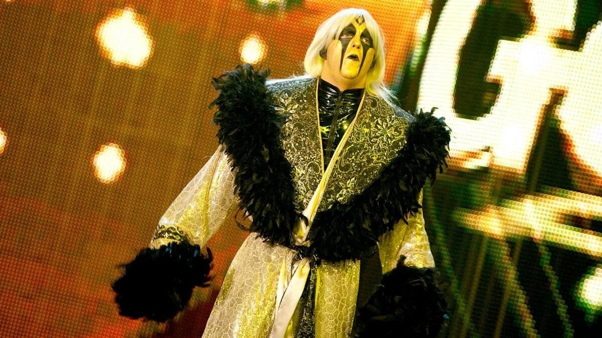Goldust was a popular star in the WWE [Image: WWE.com]