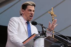 Milo Yiannopoulos calls Nick Fuentes & Lady MAGA "gay horrors," claims they keep him "up at night"