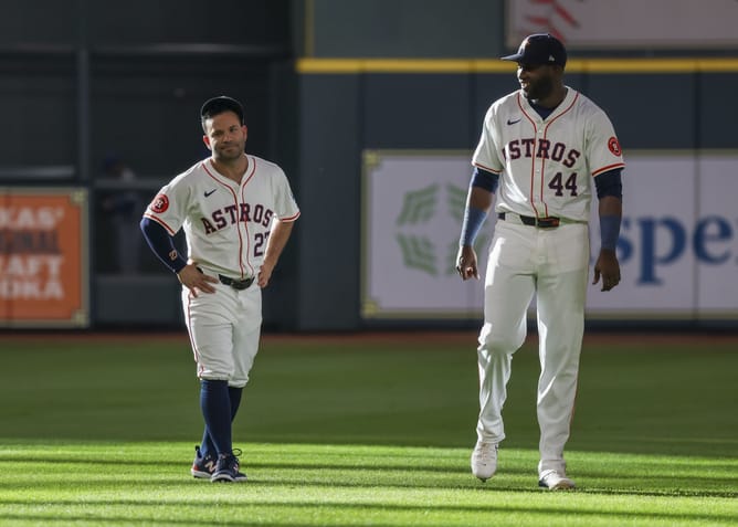Astros insider signals critical issue tied to Jose Altuve and Yordan Alvarez