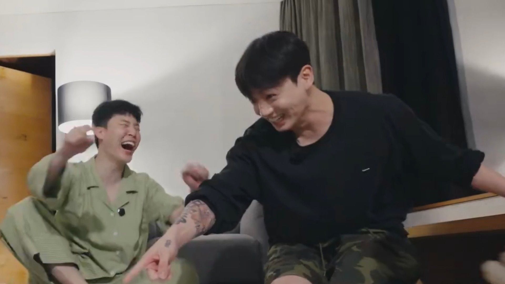 Ještě z Are You Sure?! sezóna 2 (obrázek přes X /@DisneyPlusKR)