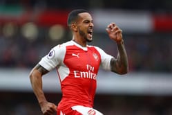 Theo Walcott makes claim about Chelsea's PL title credentials after their 1-1 draw against Arsenal