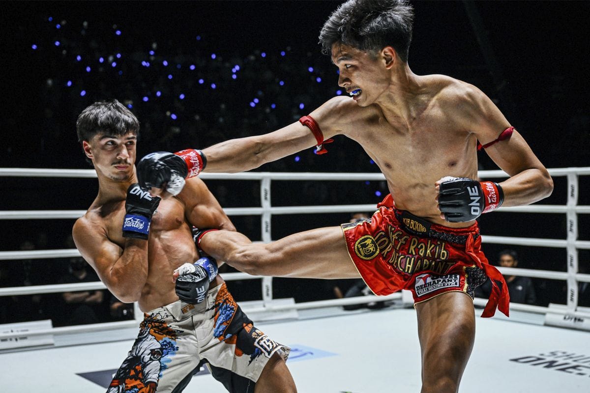Aliff throws kick at Ramadan Ondash (Image by ONE Championship)
