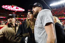 "Taylor Swift should call off the engagement": NFL fans rip Travis Kelce for costly catch drop as Chiefs lose to Texans