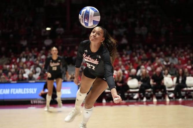 “We’re Not Invincible” — Harper Murray Opens gets real on Pressure as Nebraska volleyball team's eyes sweet 16 success