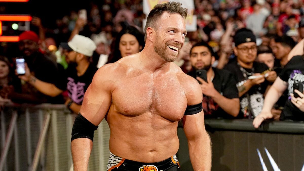 LA Knight on RAW (Image via: WWE.com)